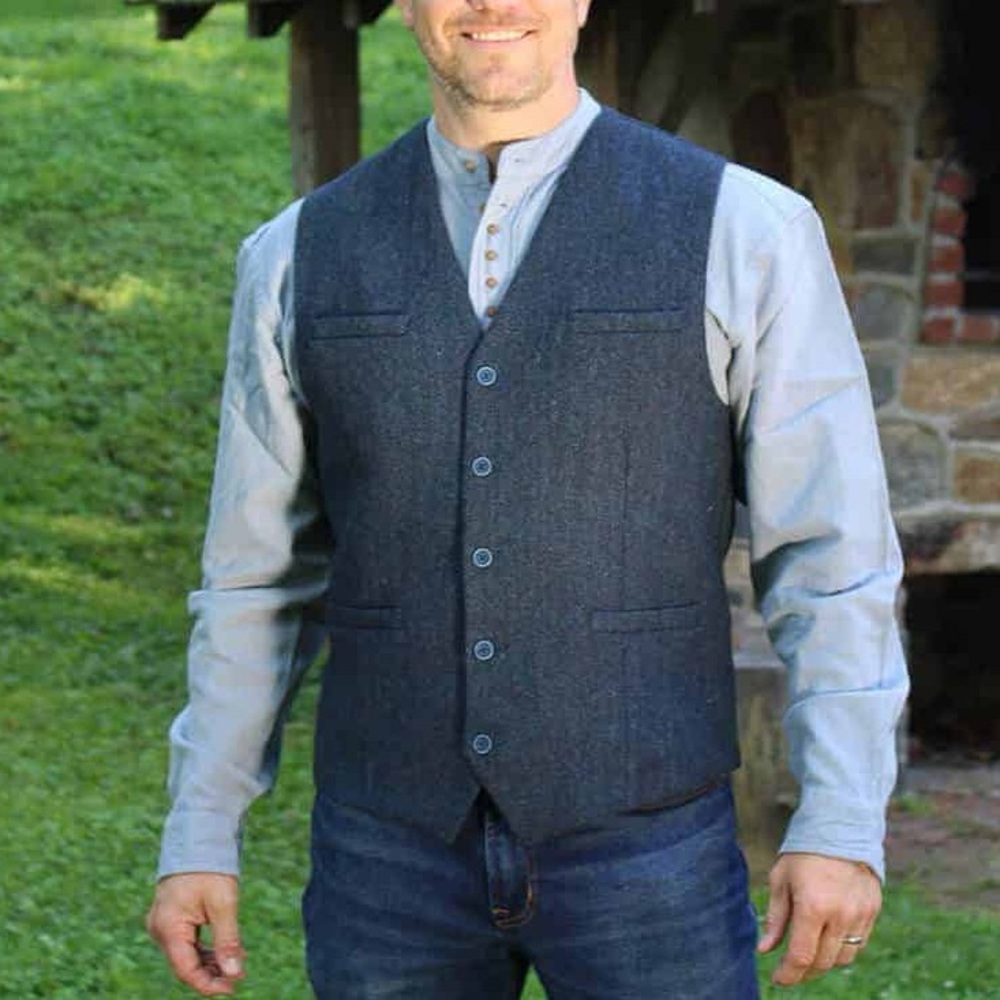 Aran Sweater Market Celtic Herringbone Waistcoat/Vest in Navy - NEW - Size 44